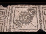 01121 ostia - regio ii - terme delle province - mosaik - ostseite - detail - 1. reihe - pos 1 - 06-2022.jpg